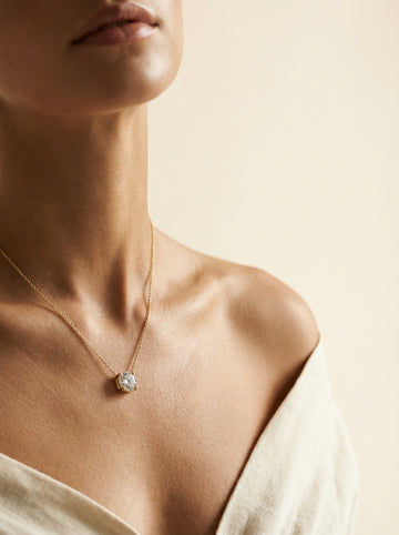 Aurora Solitaire Gold Necklace